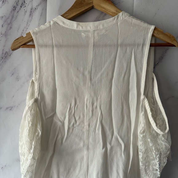 MIAMI - FLORAL LACE COLD SHOULDER BLOUSE TOP CREAM WHITE MEDIUM - NEW - Picture 8 of 11